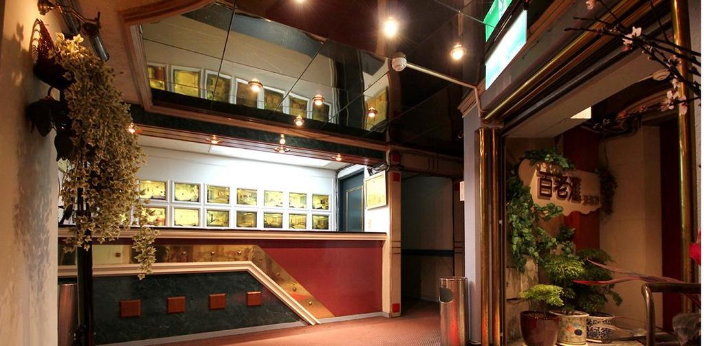 Broadway Hotel Taichung Exterior photo